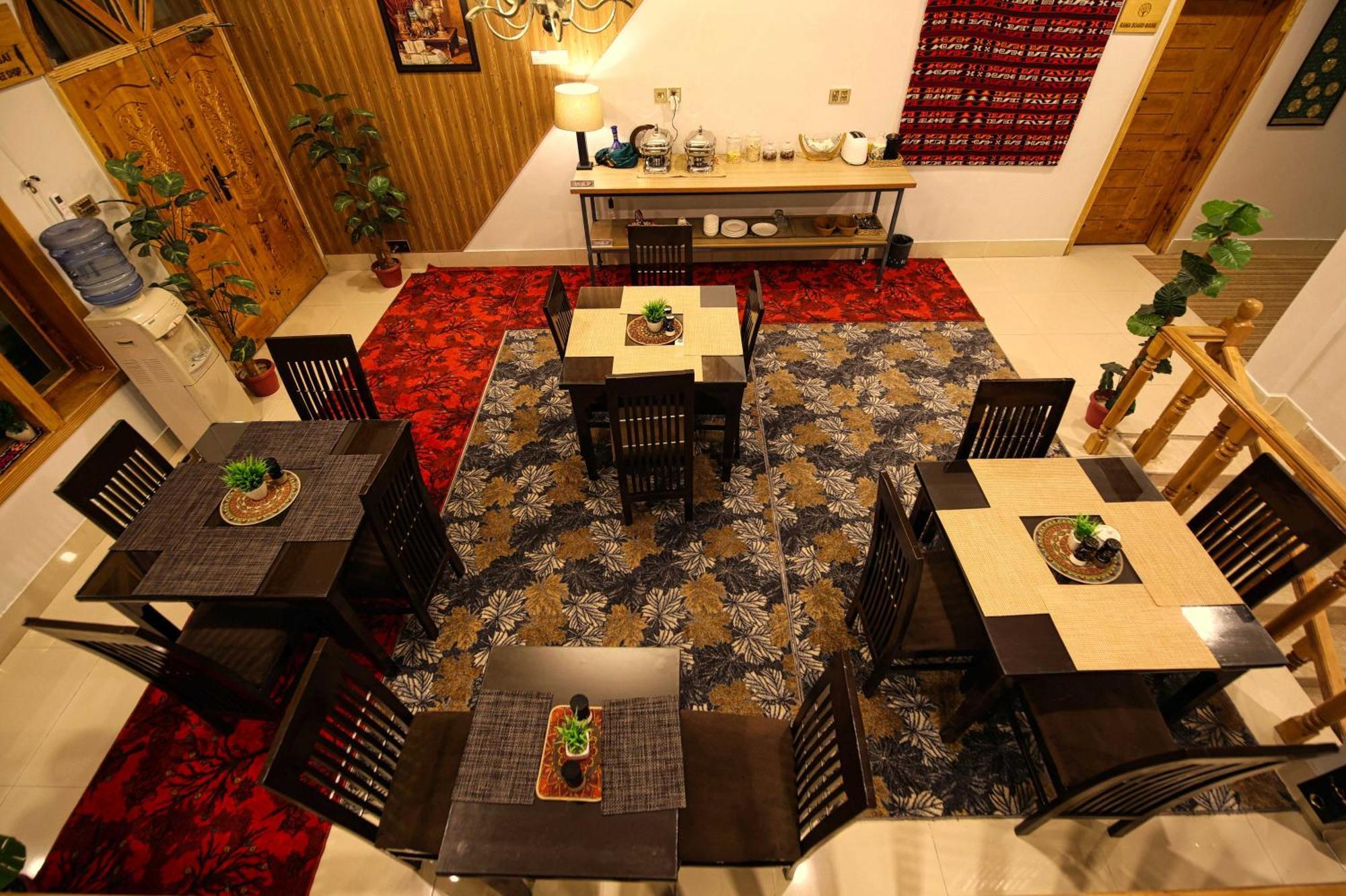 Hotel Oak Residency Gilgit Exterior foto