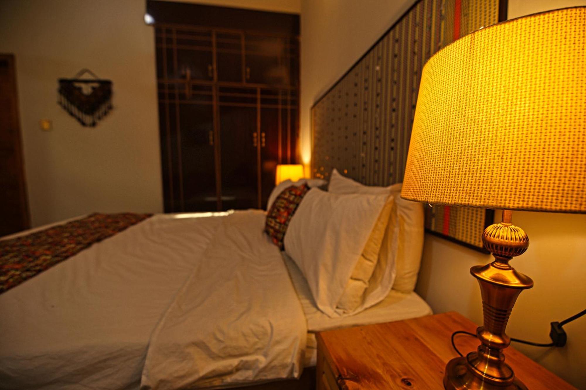 Hotel Oak Residency Gilgit Exterior foto