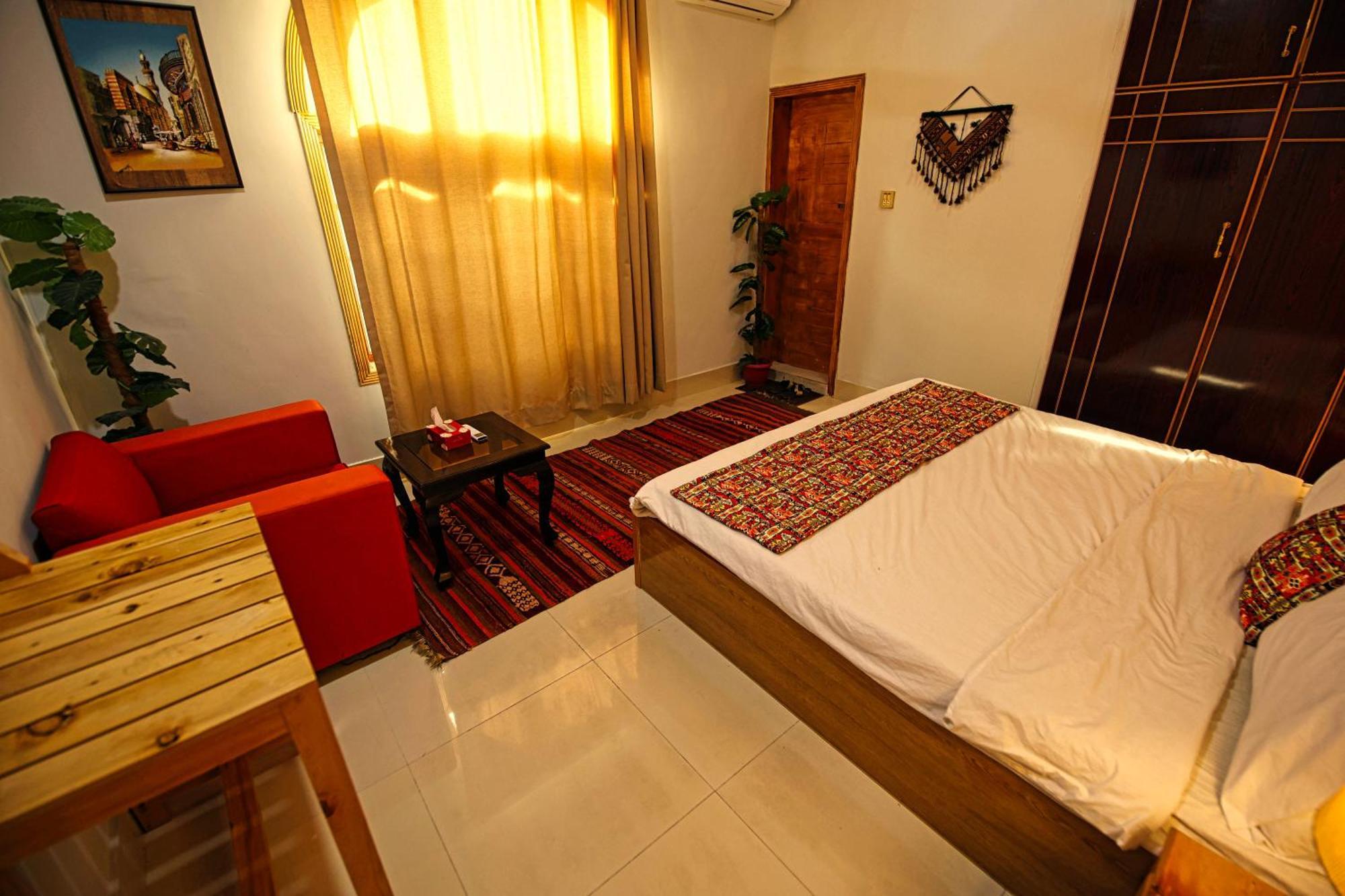 Hotel Oak Residency Gilgit Exterior foto